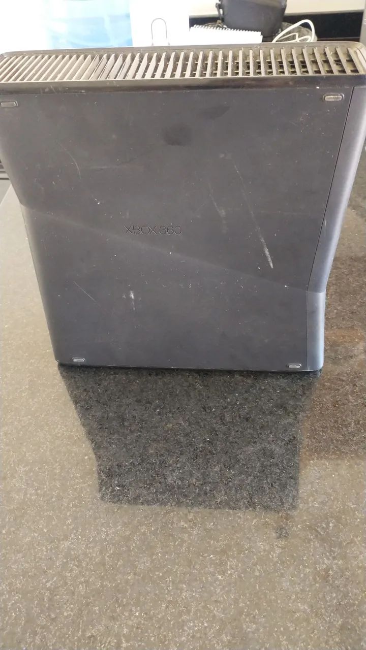 Xbox 360 (com defeito e sem o controle) - Foto 3