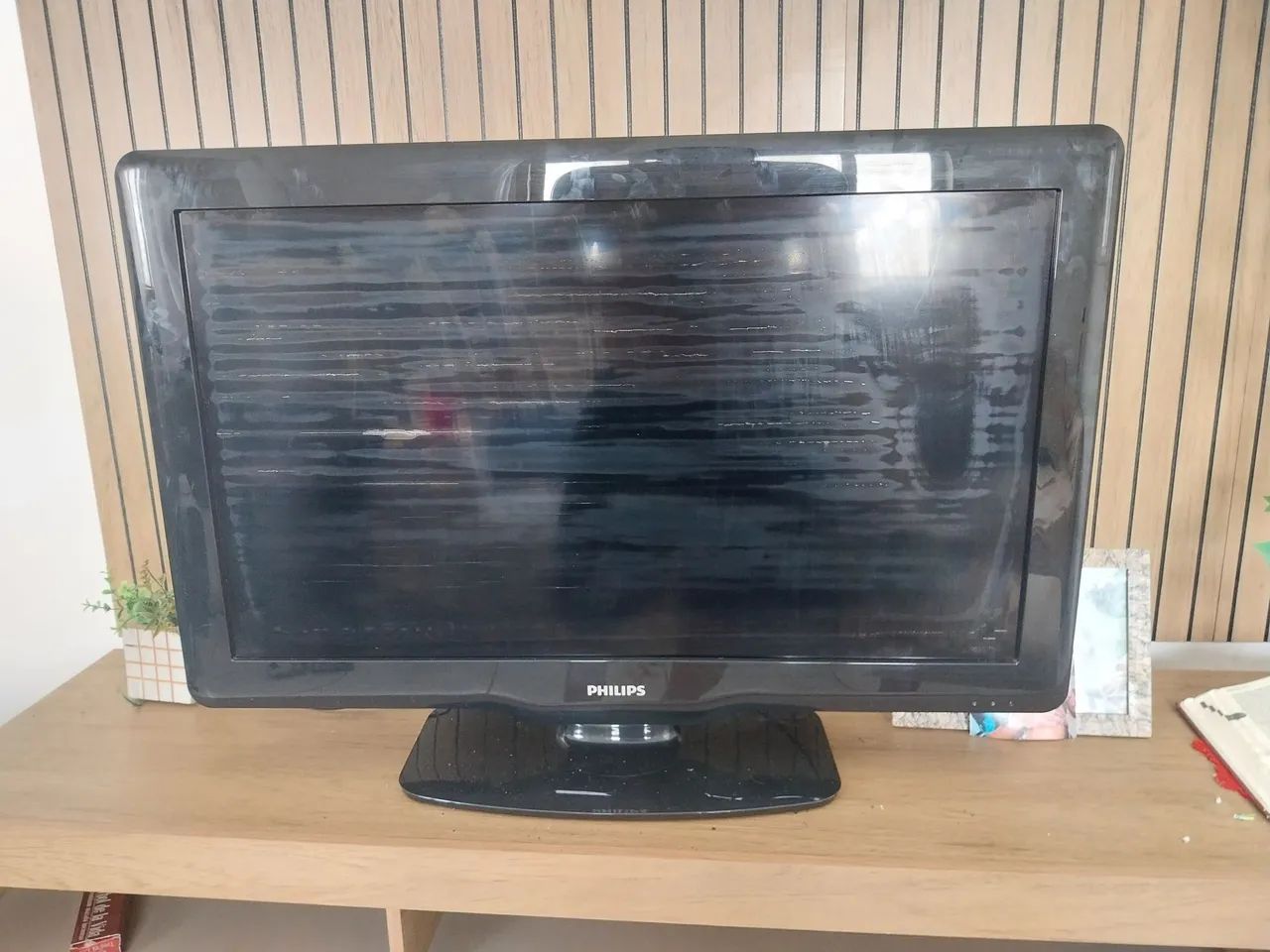 Tv 32 polegadas funciona tela com reflexo - Foto 2