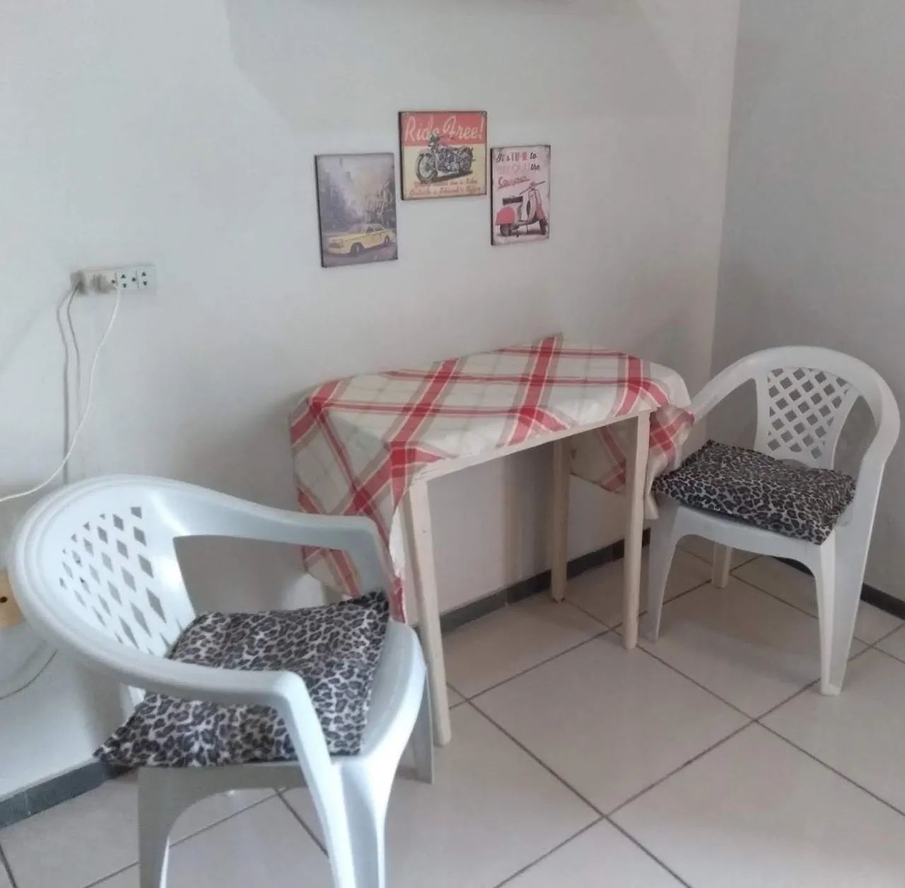 Apto kitnet em Campos RJ  - Foto 2
