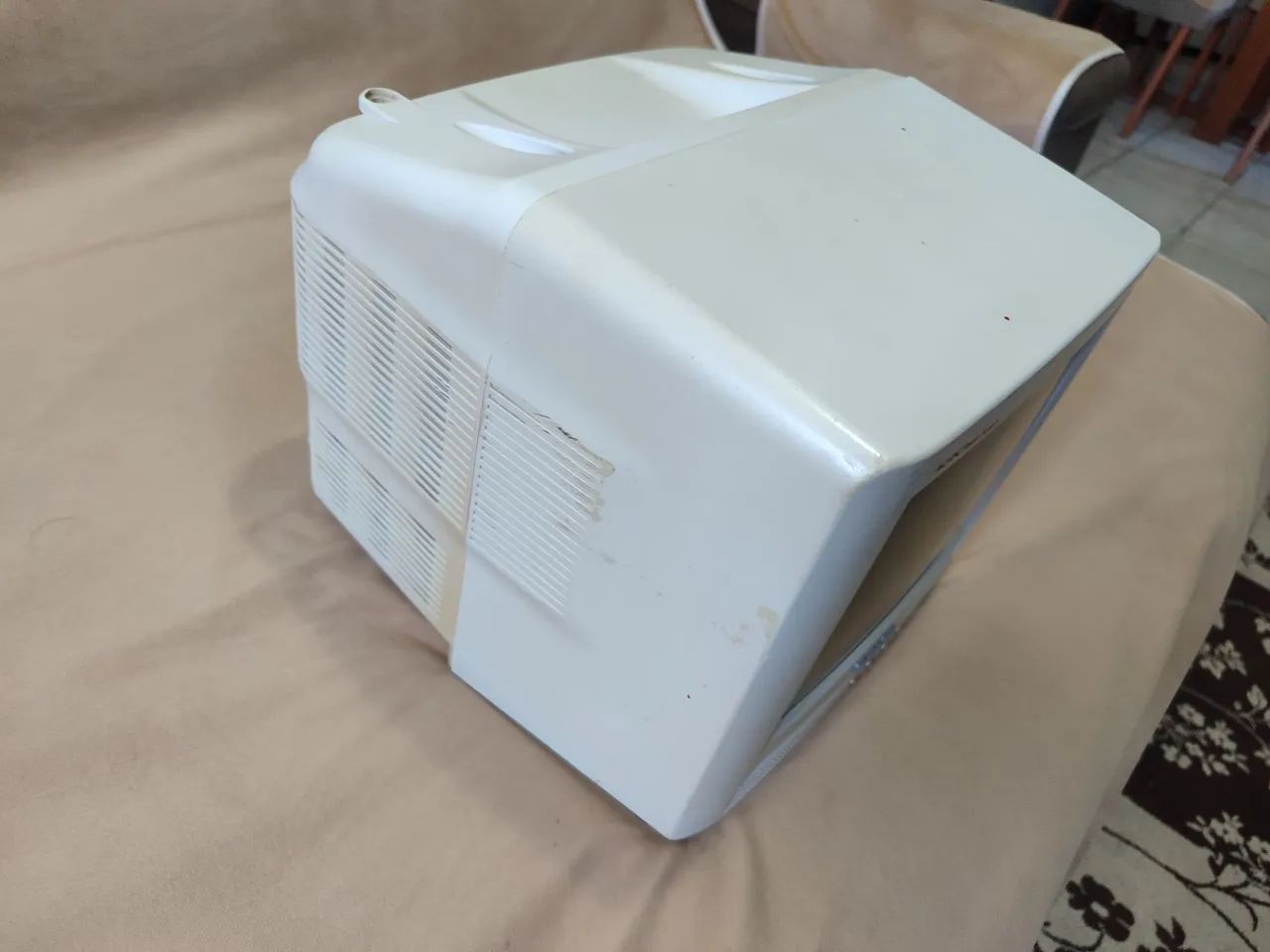 Tv Semp 10 polegadas mais controle  - Foto 2