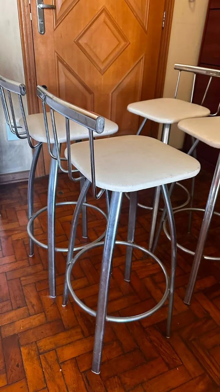 4 Banquetas resistentes - Foto 3
