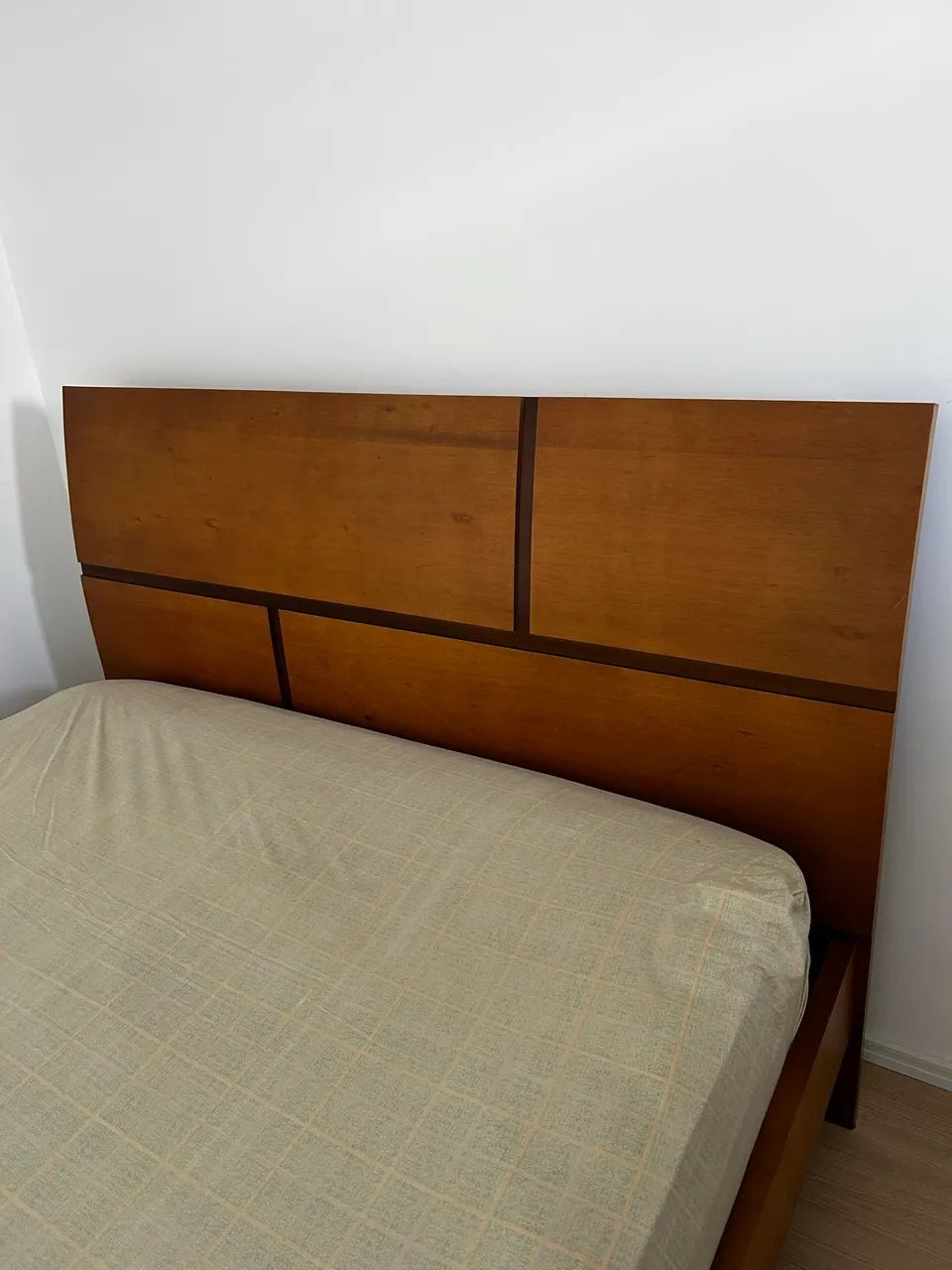 Cama  Queen de madeira Maciça + colchão  - Foto 5