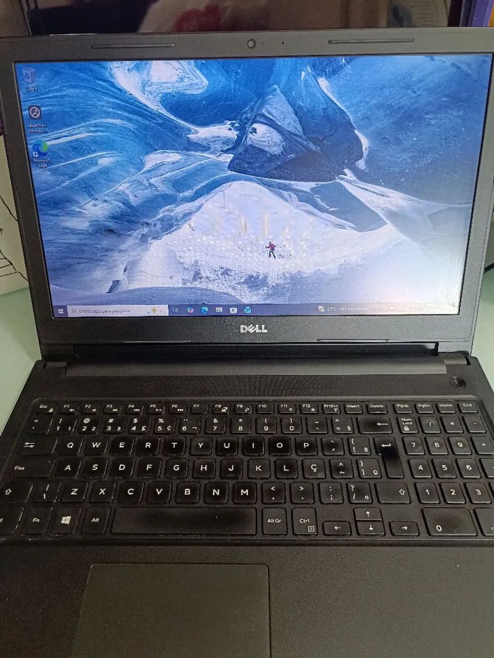 Dell Inspiron 15 I3 6a geração 8Gb RAM 1TB HD