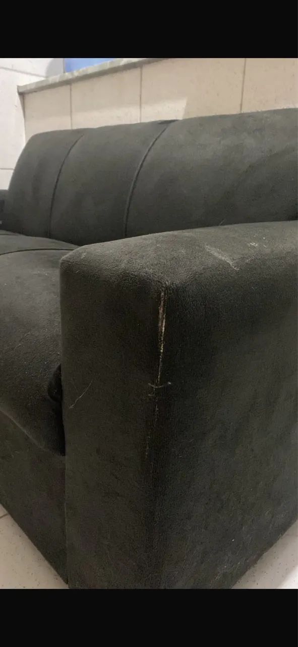Sofá em perfeito estado com almofada - Foto 3