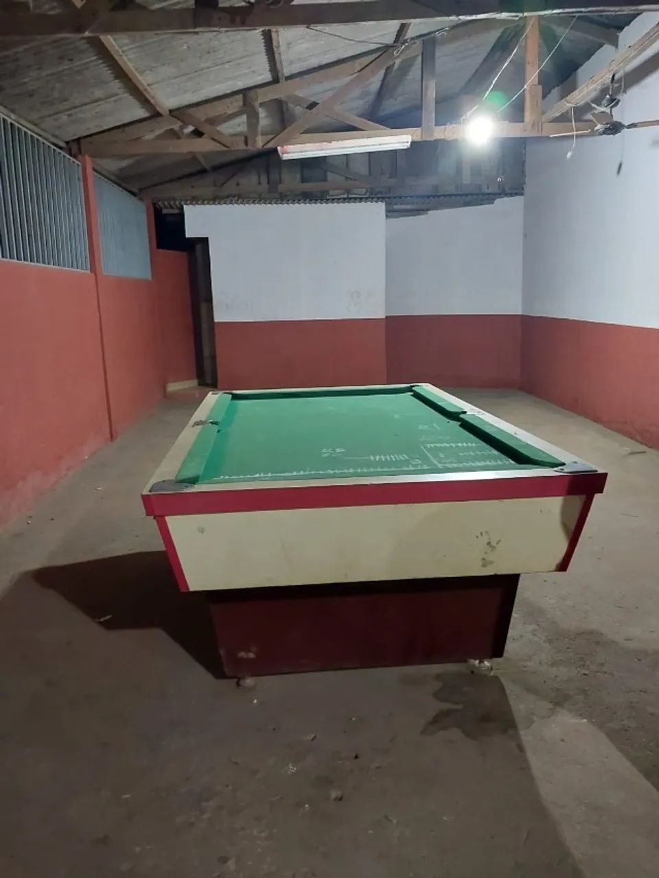 VENDE-SE CASA COM 3 PONTOS COMERCIAIS - Foto 4