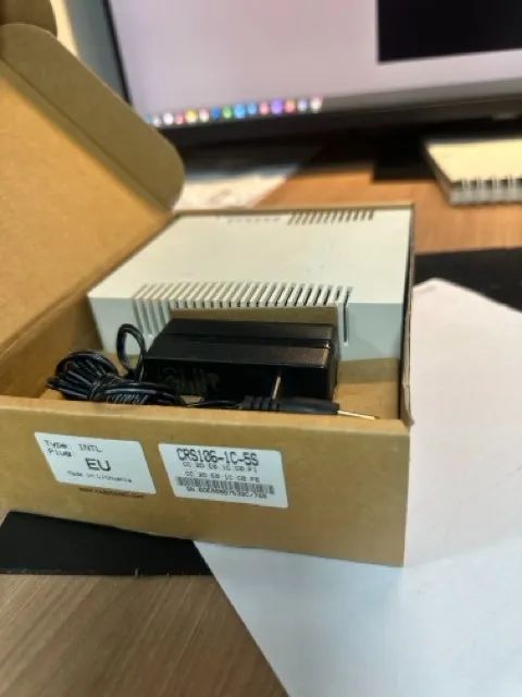 Mikrotik CRS106-1C-5S - Foto 3