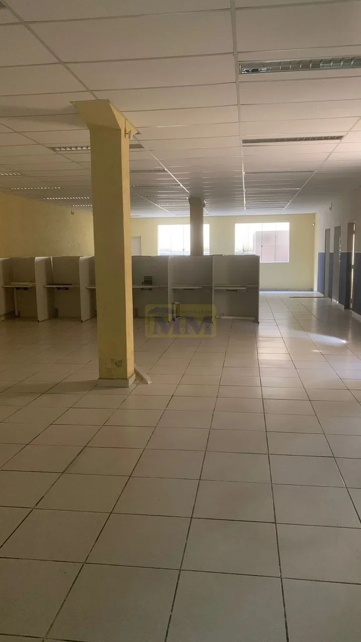 Prédio comercial com 1.300m² na Marechal em Curitiba - Foto 5