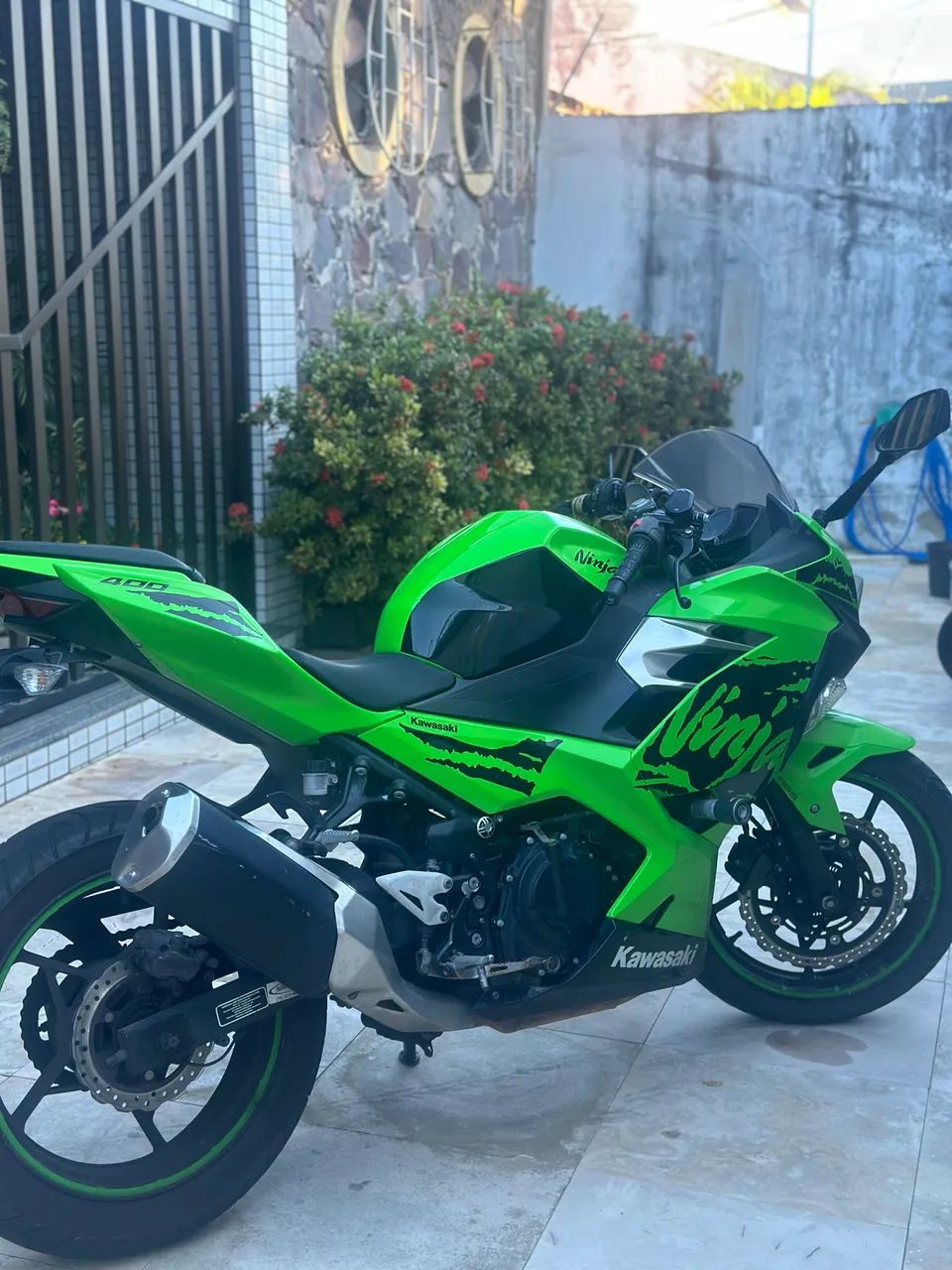 Kawasaki Ninja 400 - Foto 3
