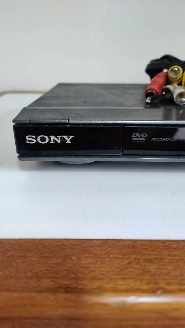 DVD Player Sony com Progressive Scan + Cabo RCA de Áudio e Vídeo - Foto 2