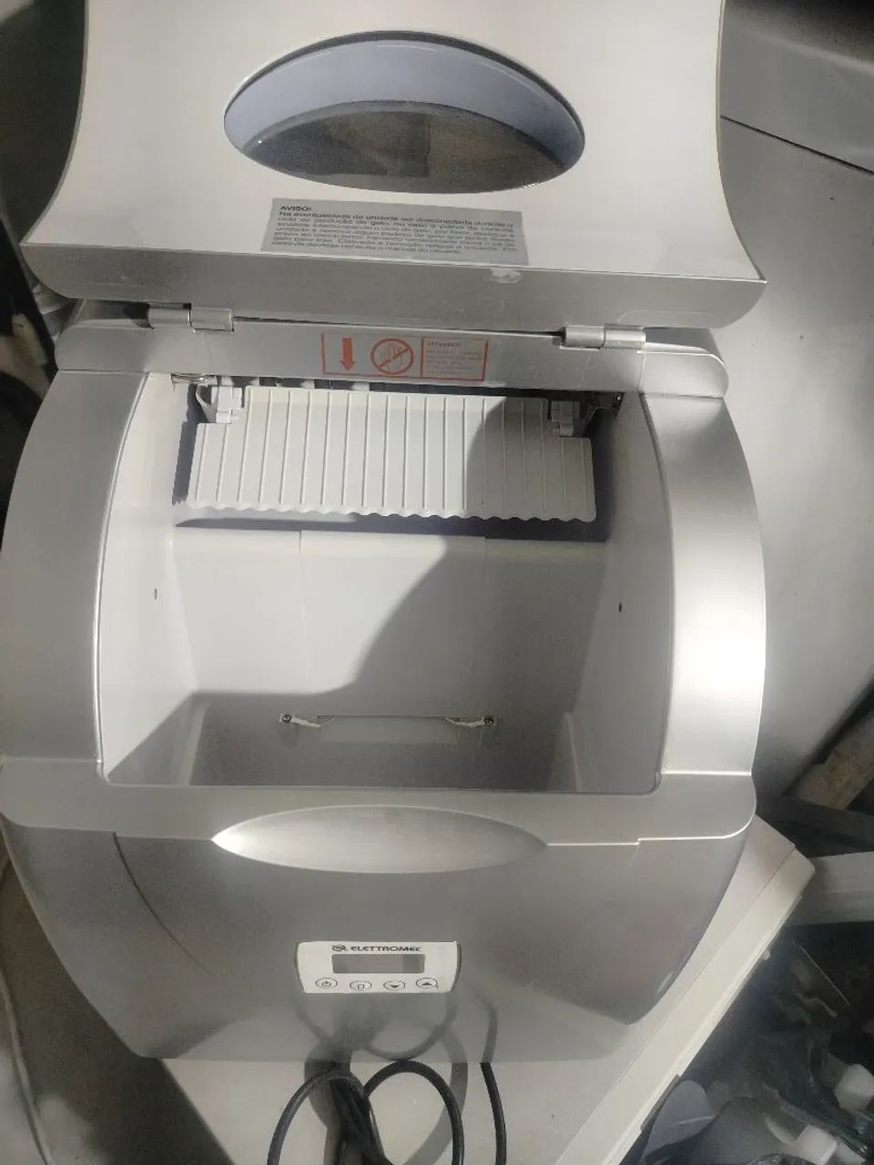 Máquina de gelo elettromec  - Foto 2