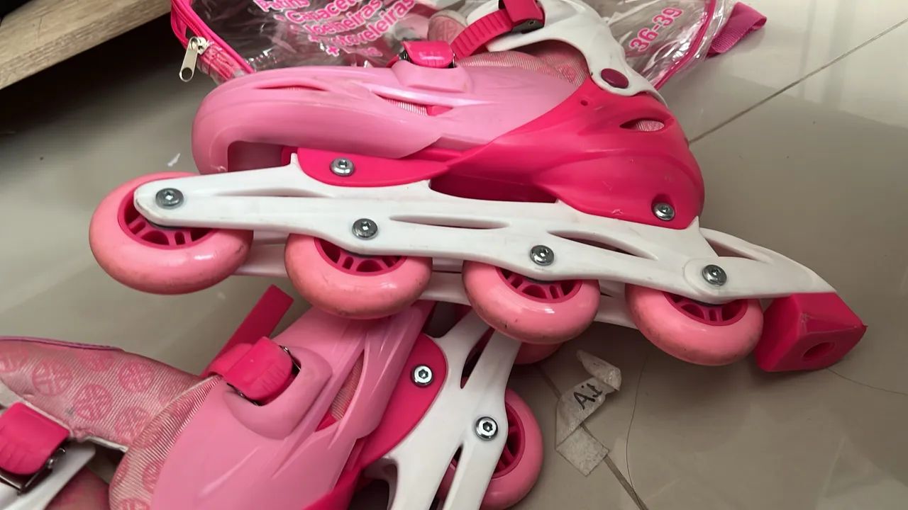 Patins Infantil Menina Ajustável  36 ao 39