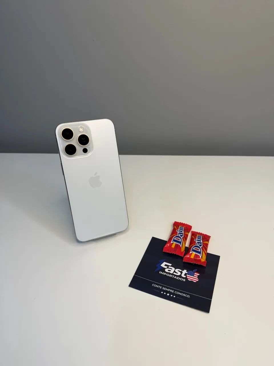 iPhone 15 Pro Max 256Gb Branco - OPORTUNIDADE