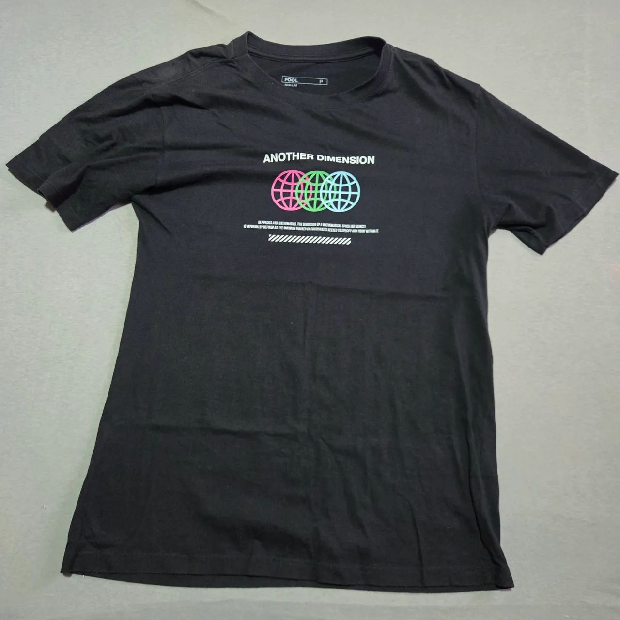 Camisa básica preta