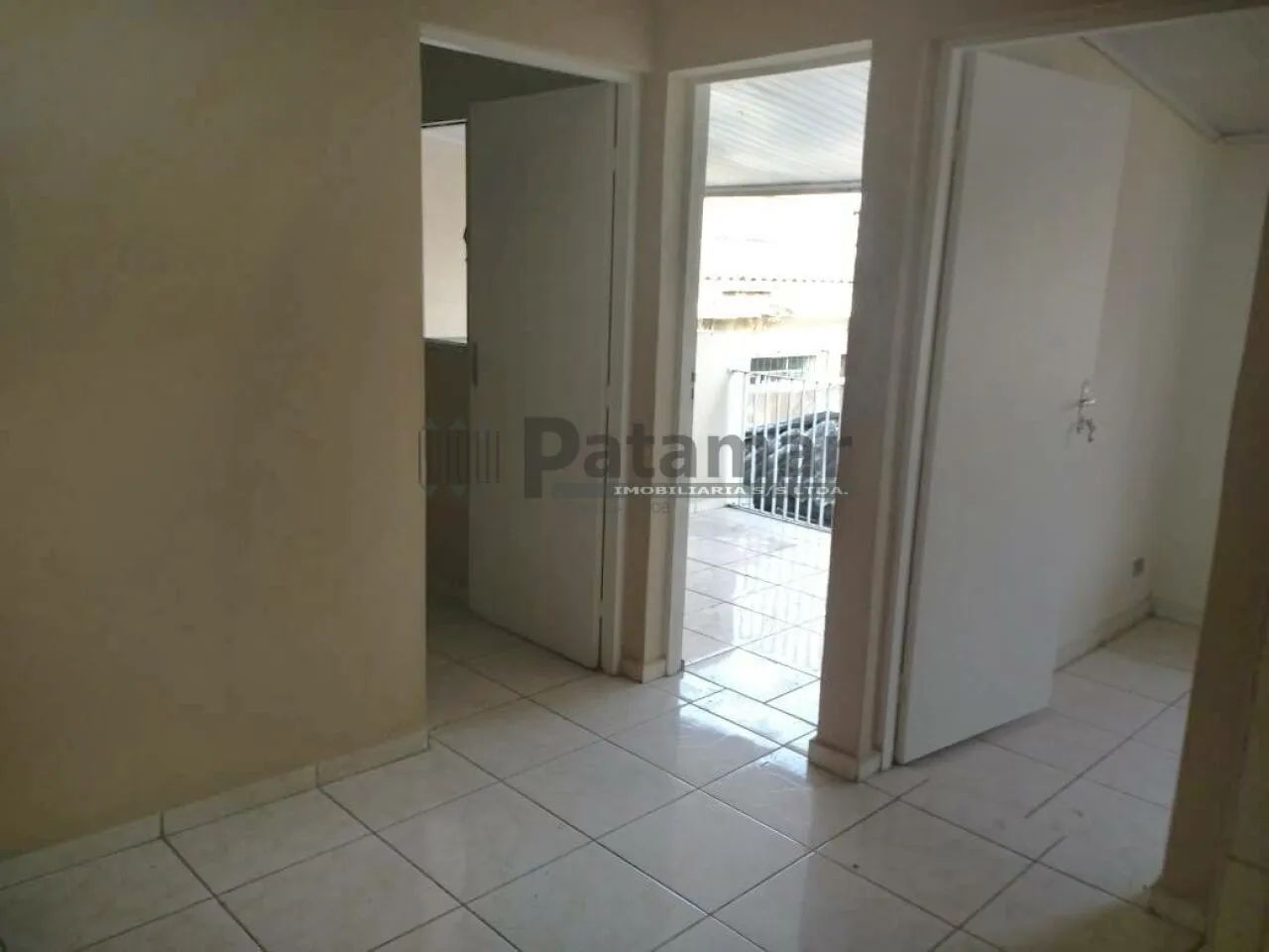 Casa à Venda e Disponível para locação - Foto 4