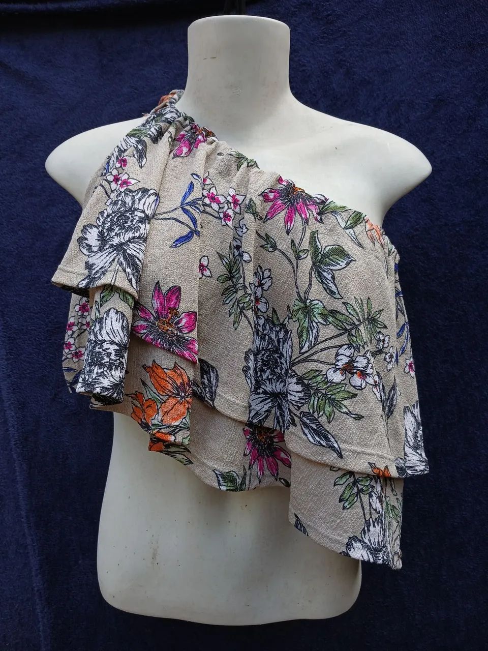 Lote de roupas - Foto 3