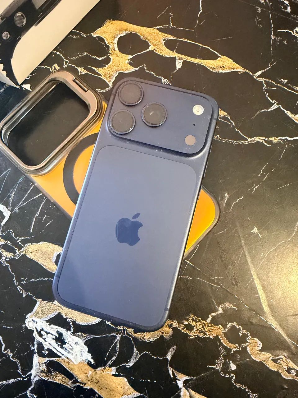 iPhone 17 Pro impecável! - Foto 3