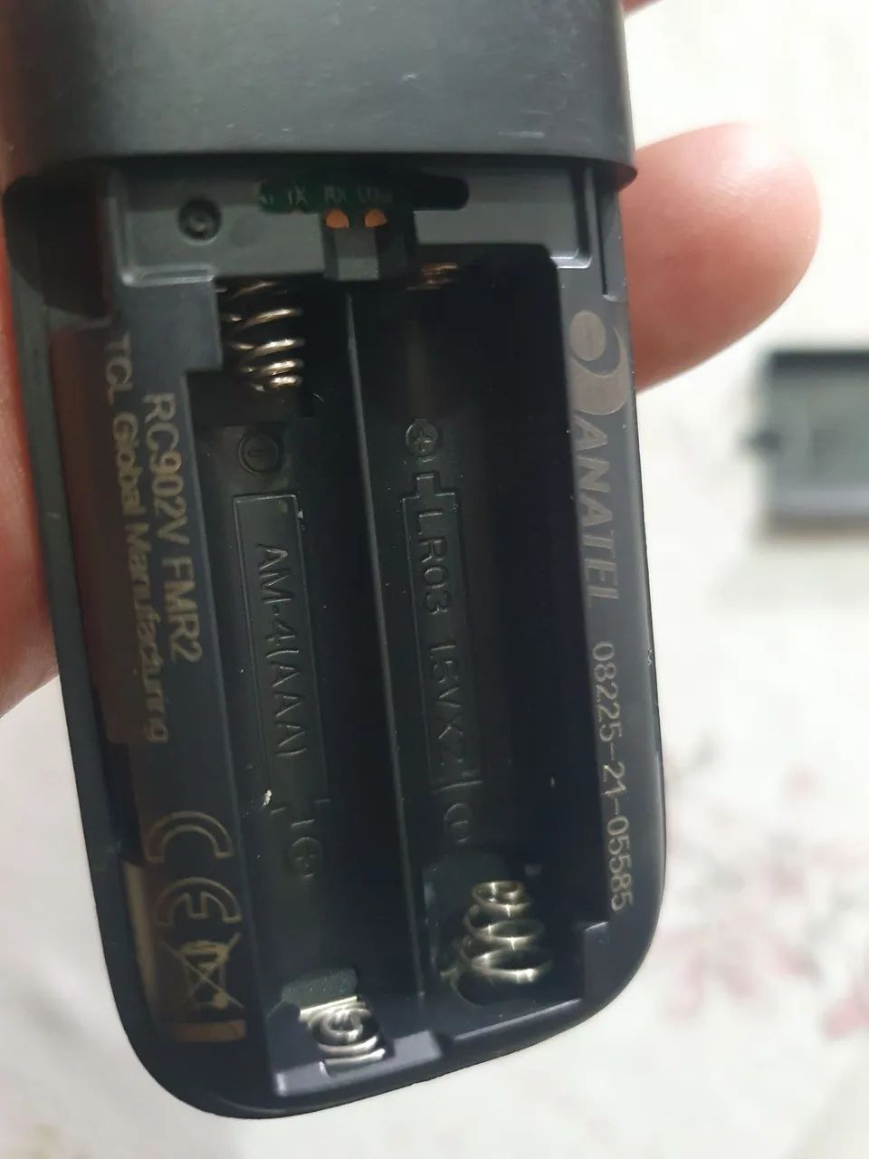 Controle remoto tcl.  - Foto 4