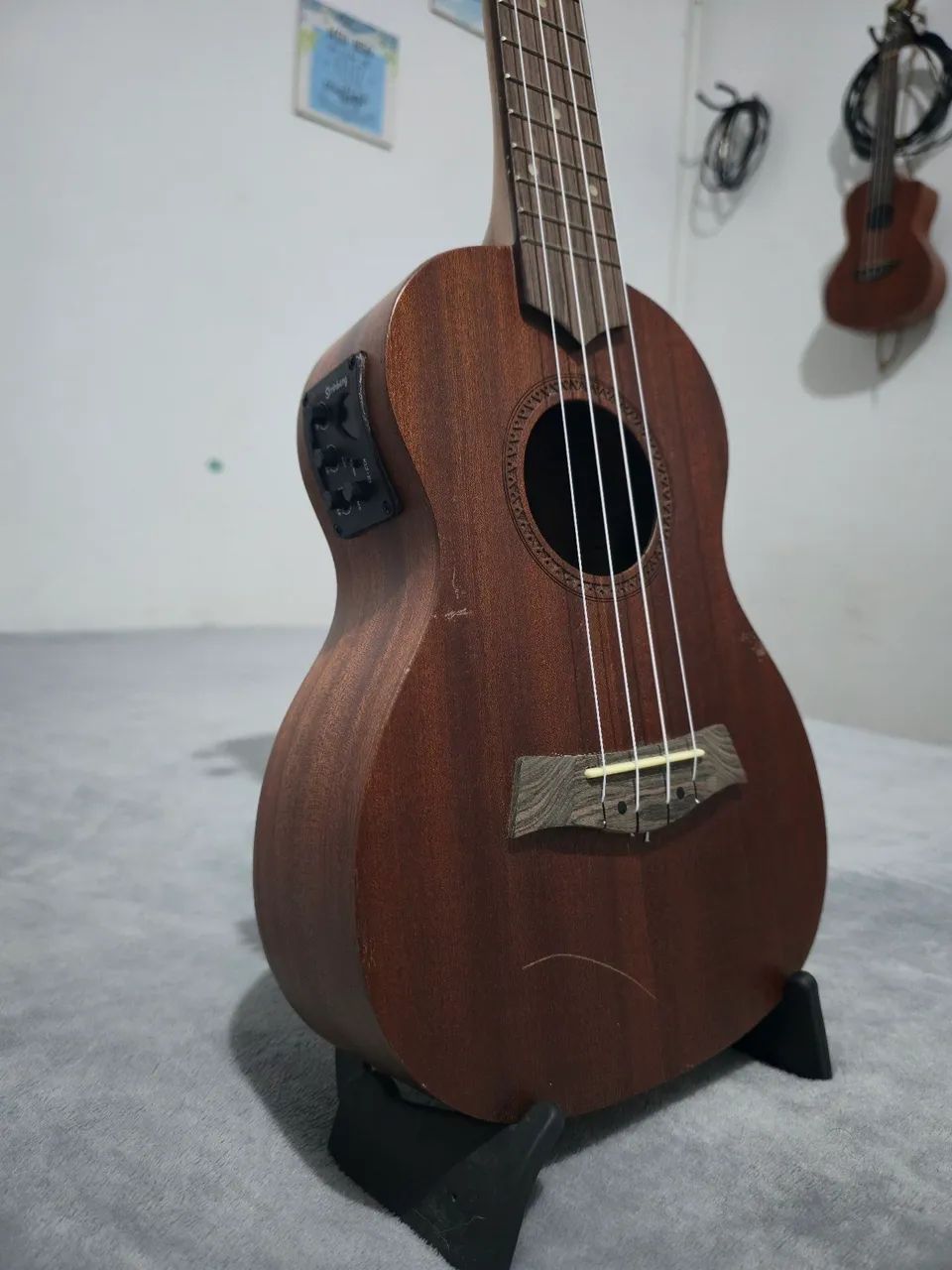 Ukulele Eletroacústico - Strinberg - Foto 2