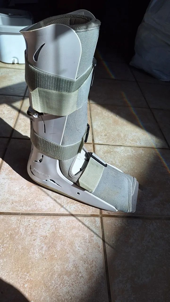 Bota de imobilização L - AIRCAST