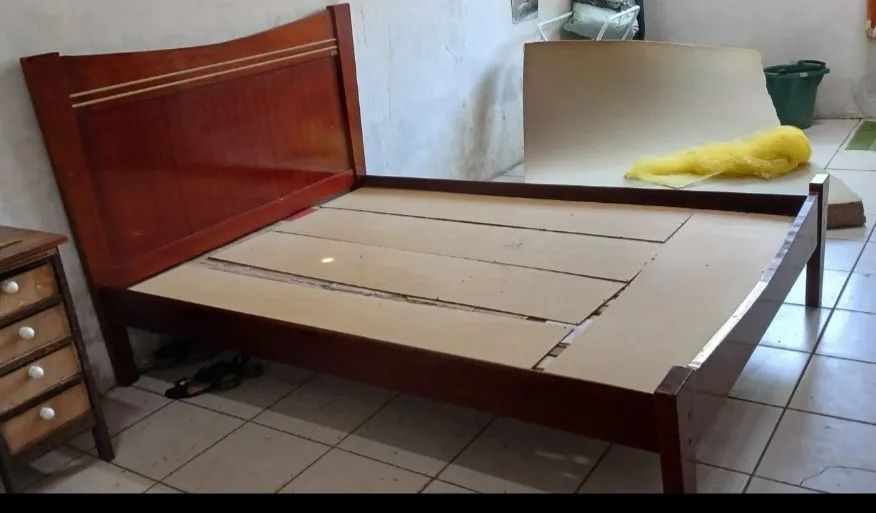 Cama casal em madeira  - Foto 2