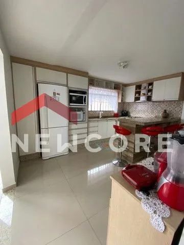 Casa em Rua Nicolau Serrato Sobrinho - Novo Mundo - Curitiba/PR - Foto 5