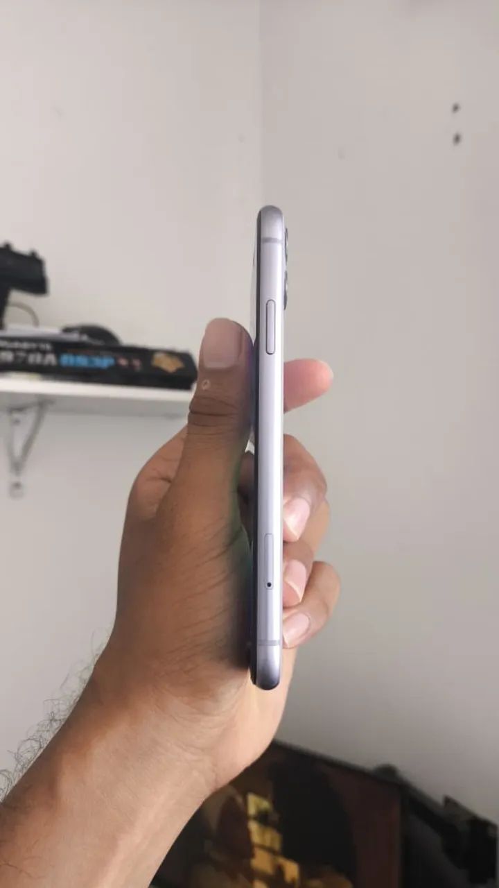 Iphone 11 128gb lilás - Foto 2