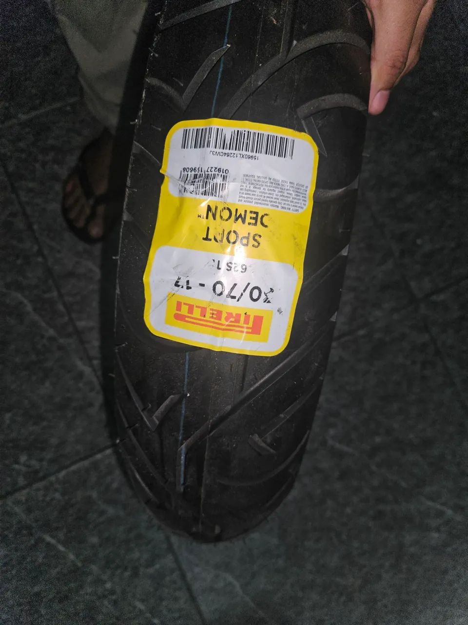 Pneu Sport Demon Pirelli 