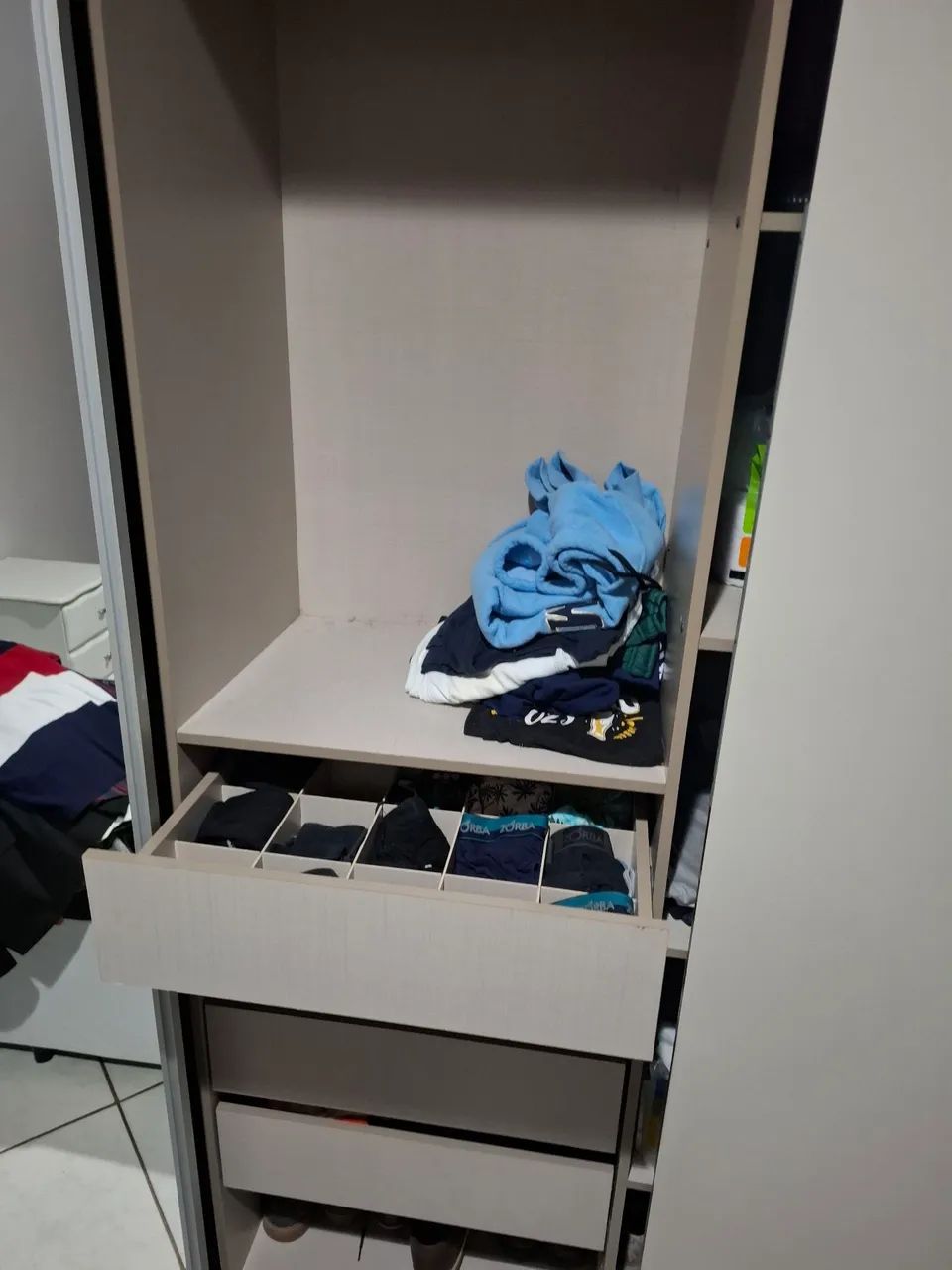 Guarda roupas  - Foto 3