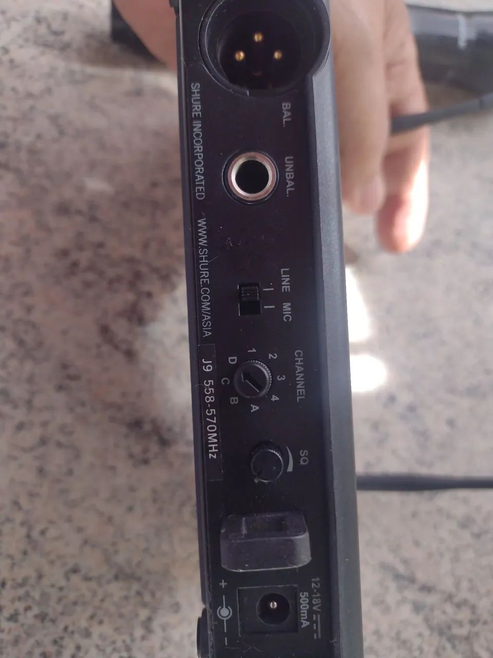 Microfone sem fio shure SVX4 - Foto 4