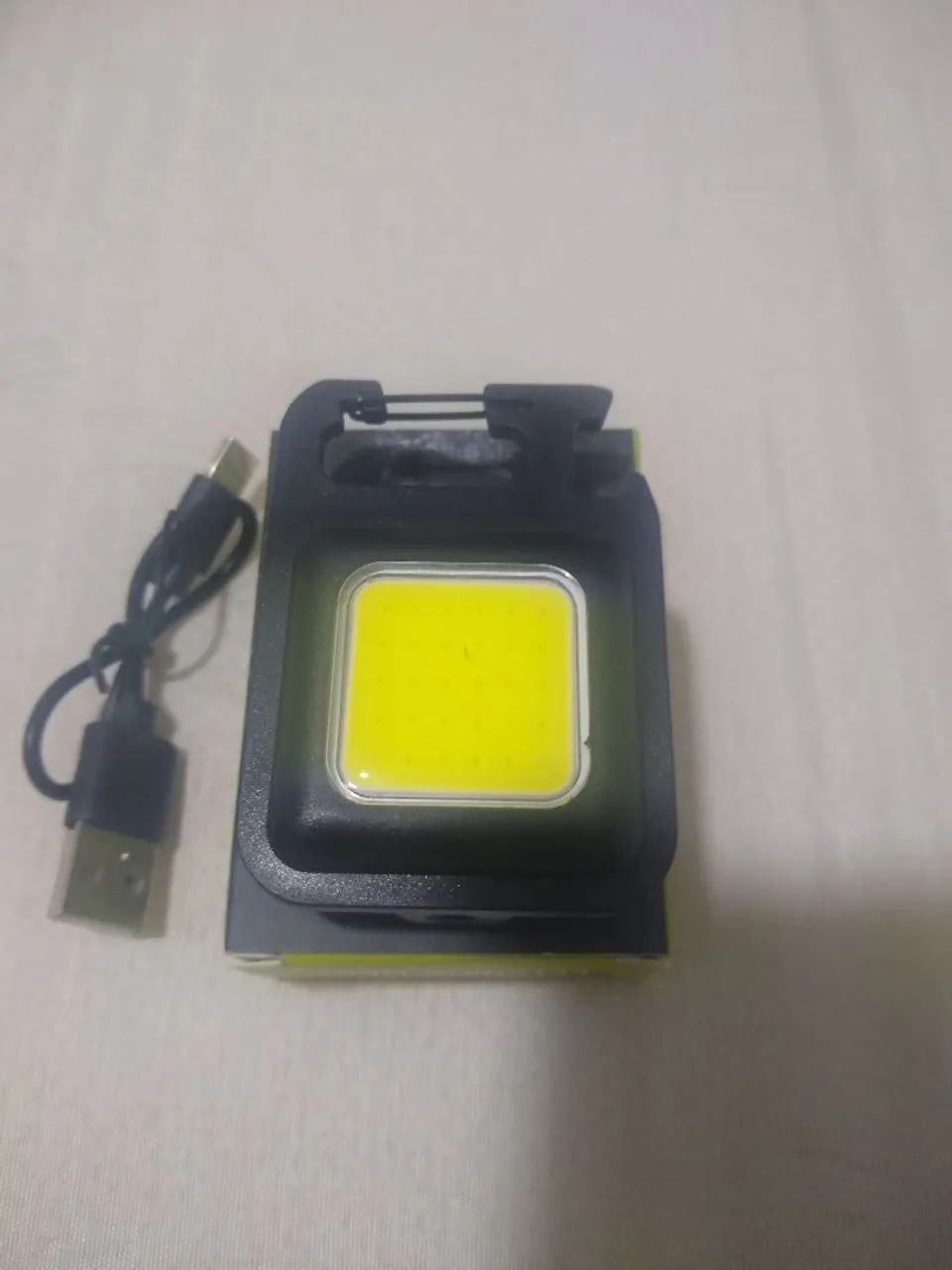 Chaveiro Led e abridor de garrafa - Foto 2