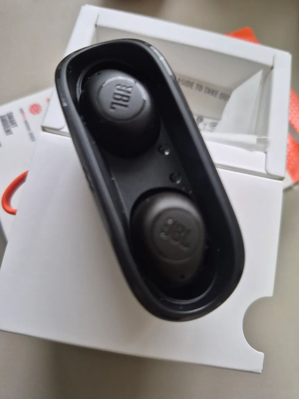 Fone Bluetooth JBL Wave Buds Preto - Completo na Caixa (Importado) - Foto 4