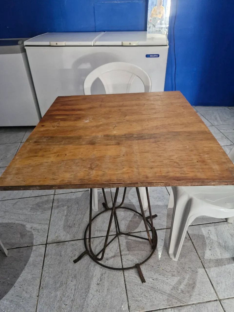 Mesa de madeira 