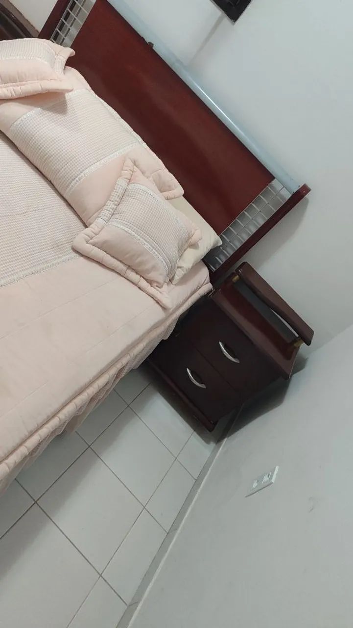 Cama casal e criados  - Foto 3