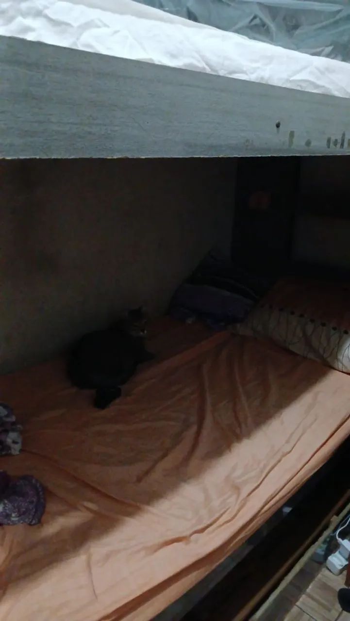 Treliche e colchão 