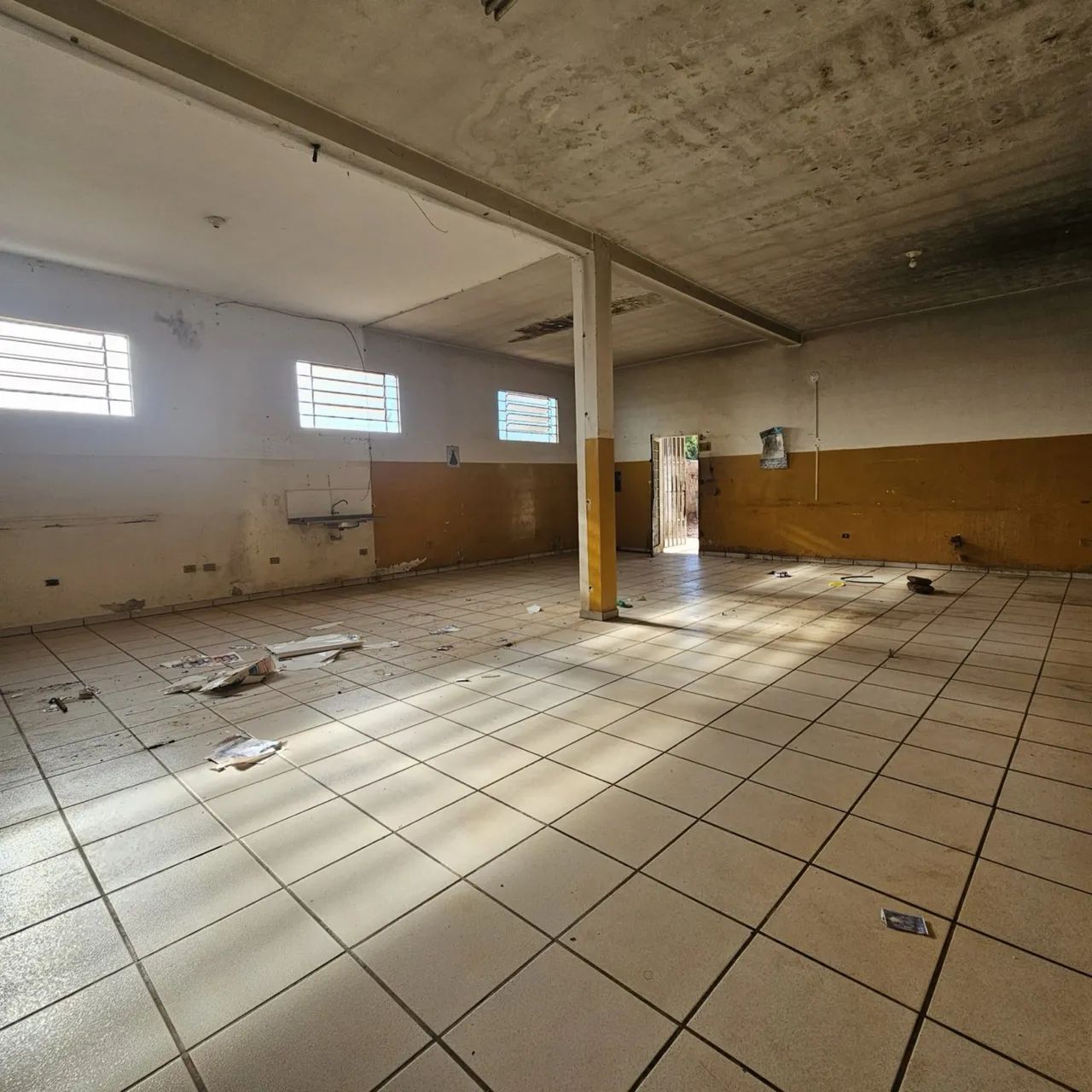 VENDO SALAO COMERCIAL 396m2 - Foto 4