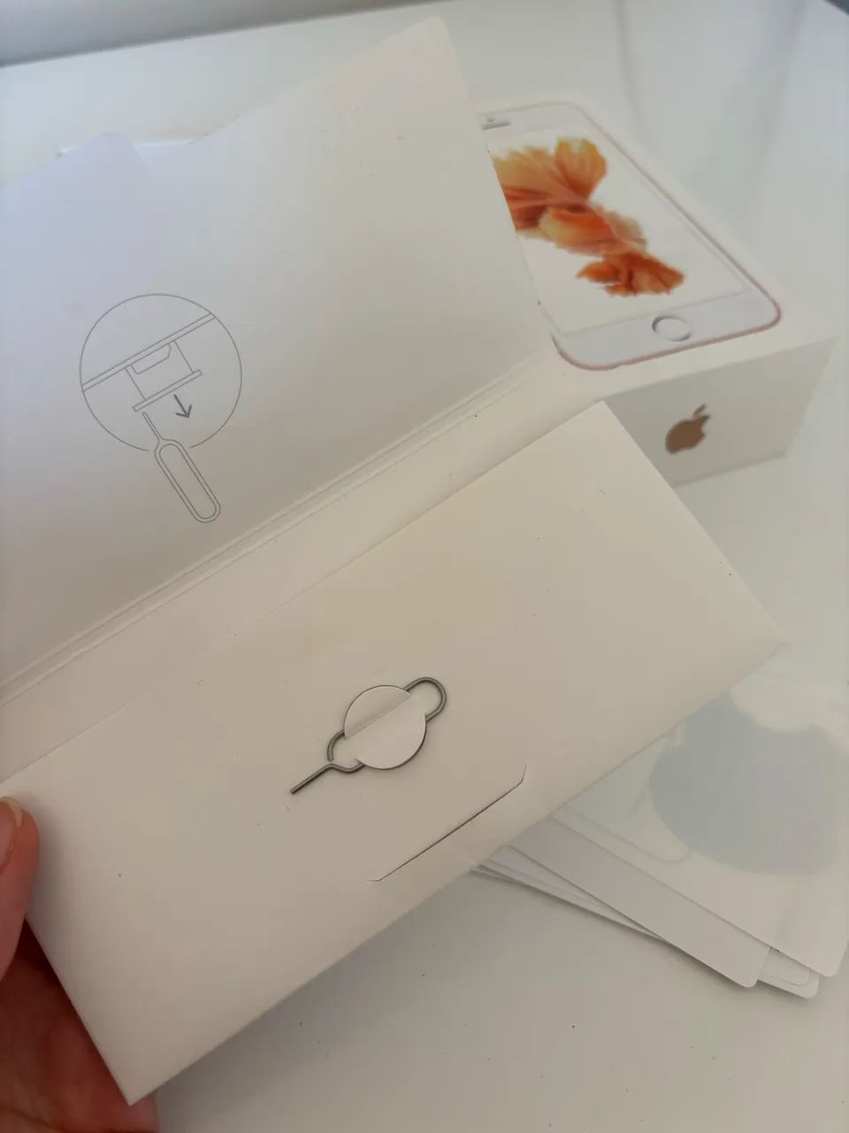 Caixa iPhone 6s Original com Manuais Adesivos e Chave Sim - Foto 5