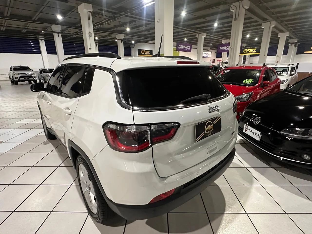 Jeep Compass Longitude 2.0 4X2 Flex 16V Aut. 2018 - Foto 2