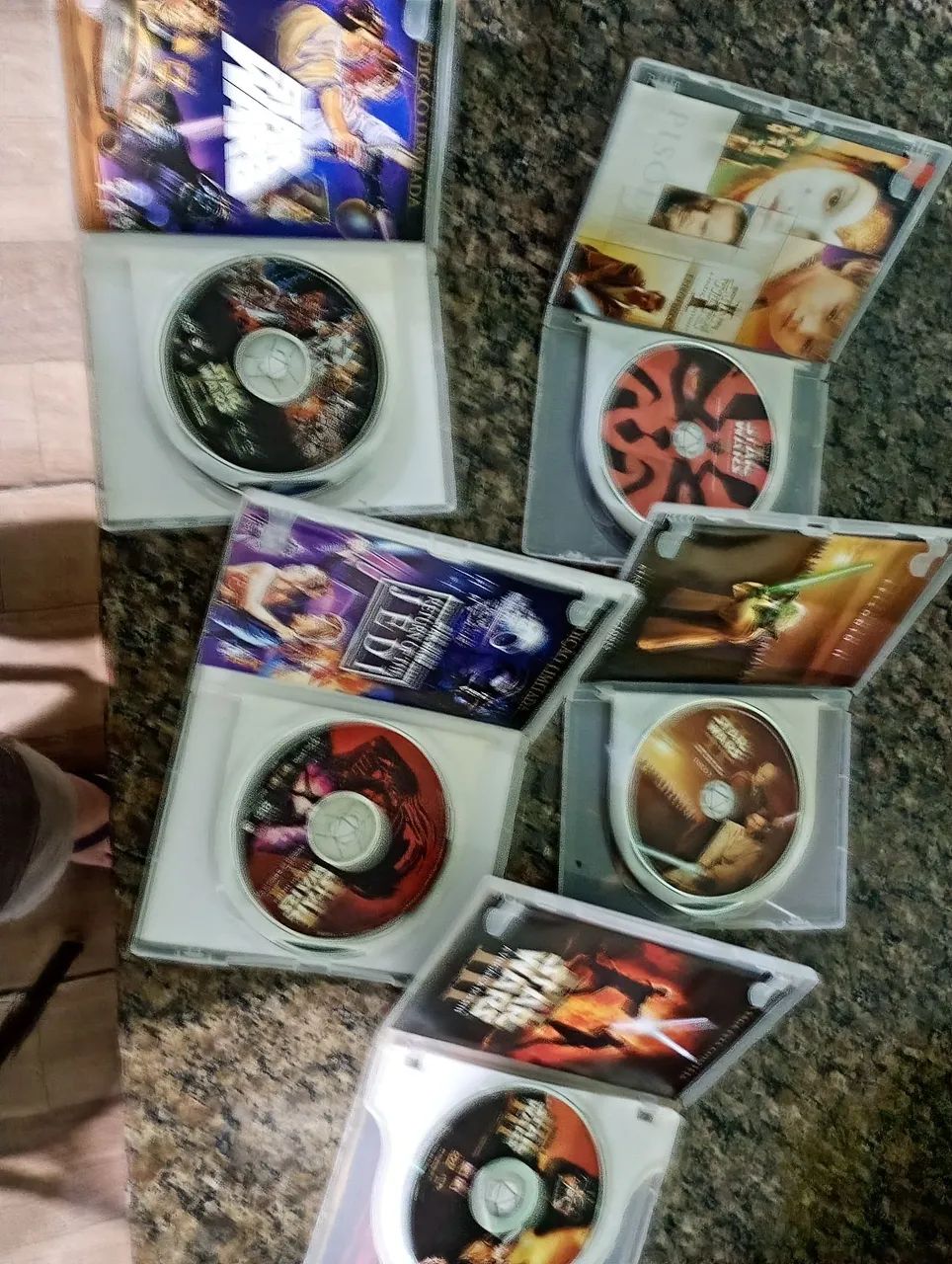 Edição limitada star wars DVD com a versão original do cinema incluída  - Foto 2