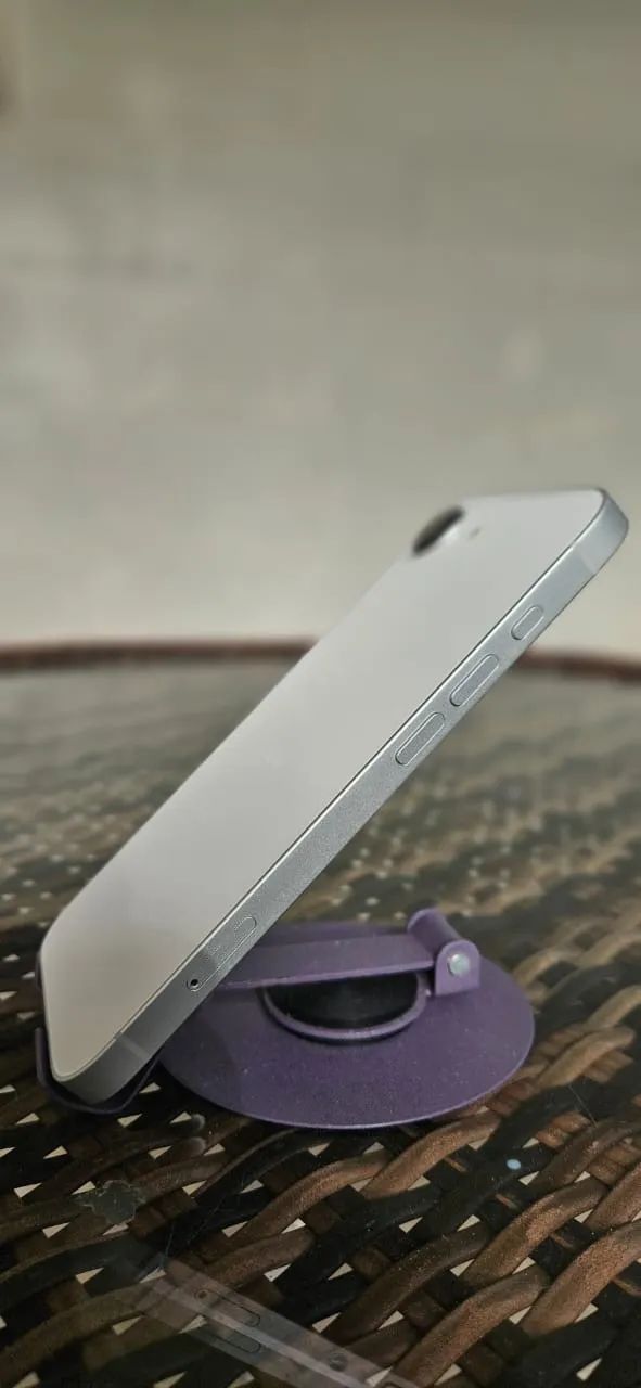 IPhone 16e - Foto 2