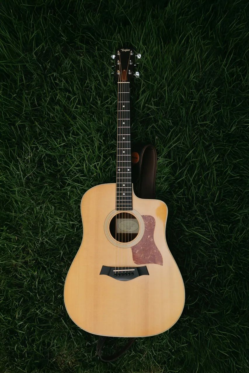 Violão Taylor 210CE - Foto 2