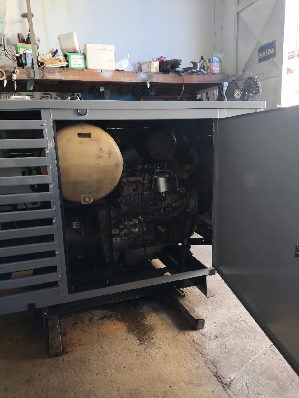 Gerador Stemac 105 KVA motor MWM 4 cilindros série 10 - Foto 3