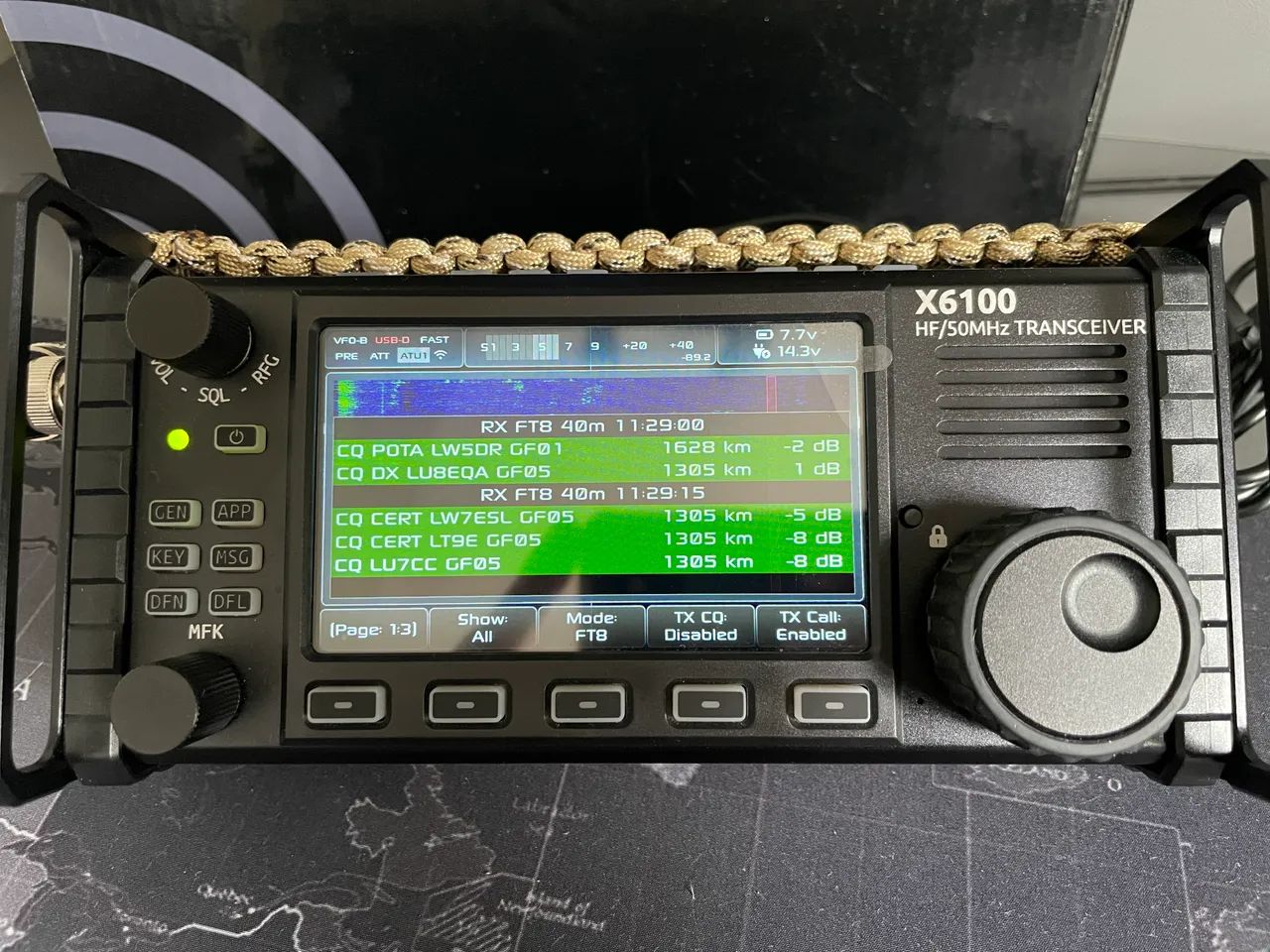 XIEGU X6100 - Transceptor SDR HF/50MHz com Acoplador Automático de Antena e Bateria intern - Foto 3