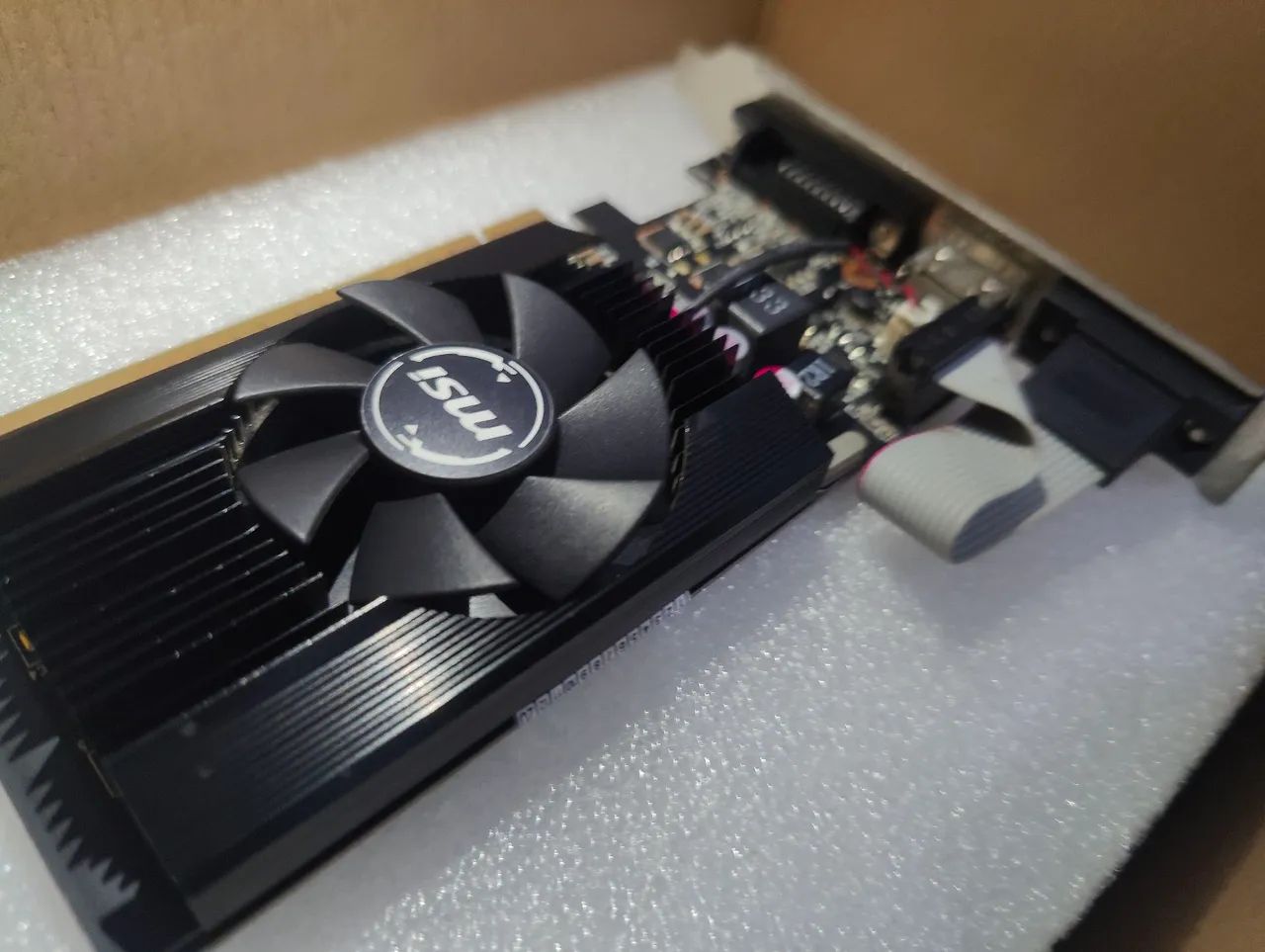 GT710 MSI - Muito conservada  - Foto 5