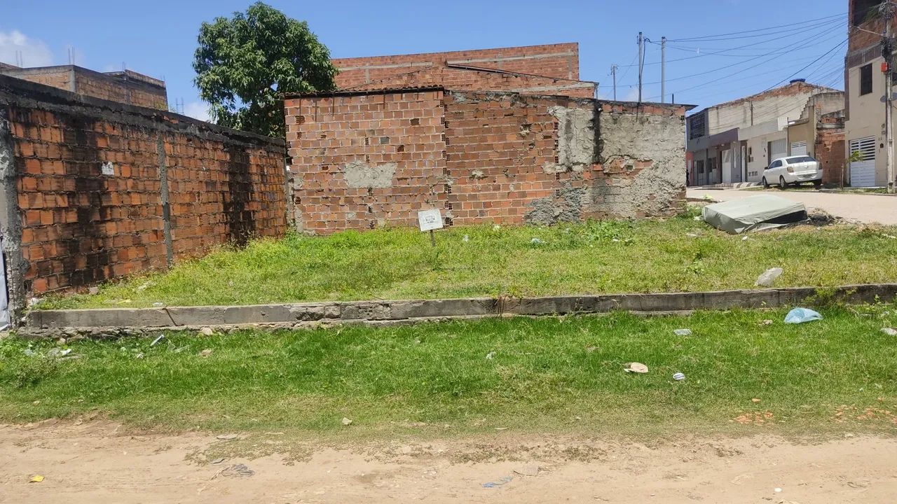 Terreno localizado no loteamento Piabeta