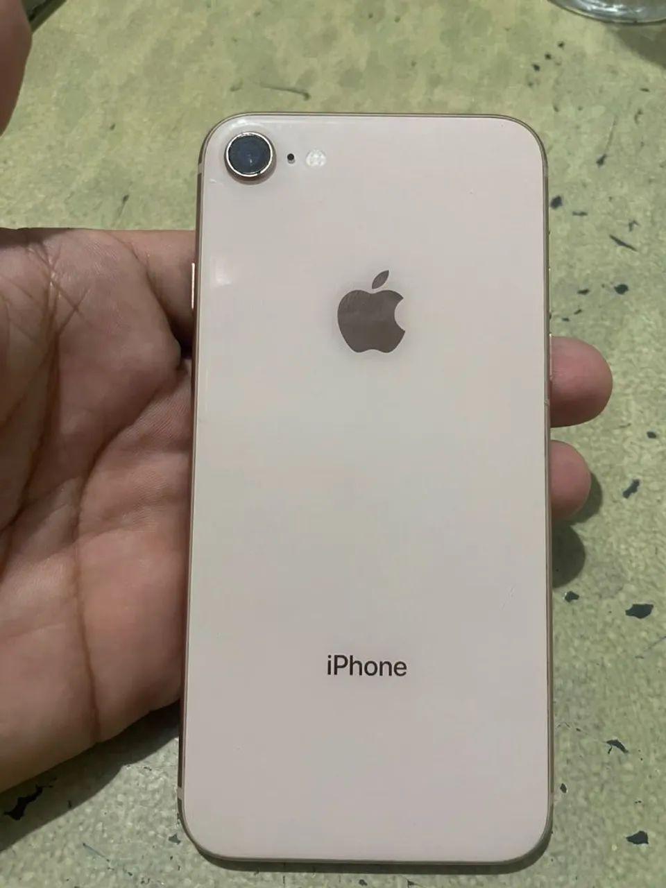 iPhone 8 64gb - Foto 2