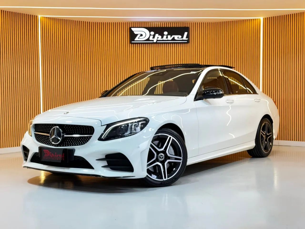 Mercedes-Benz C-300 2020