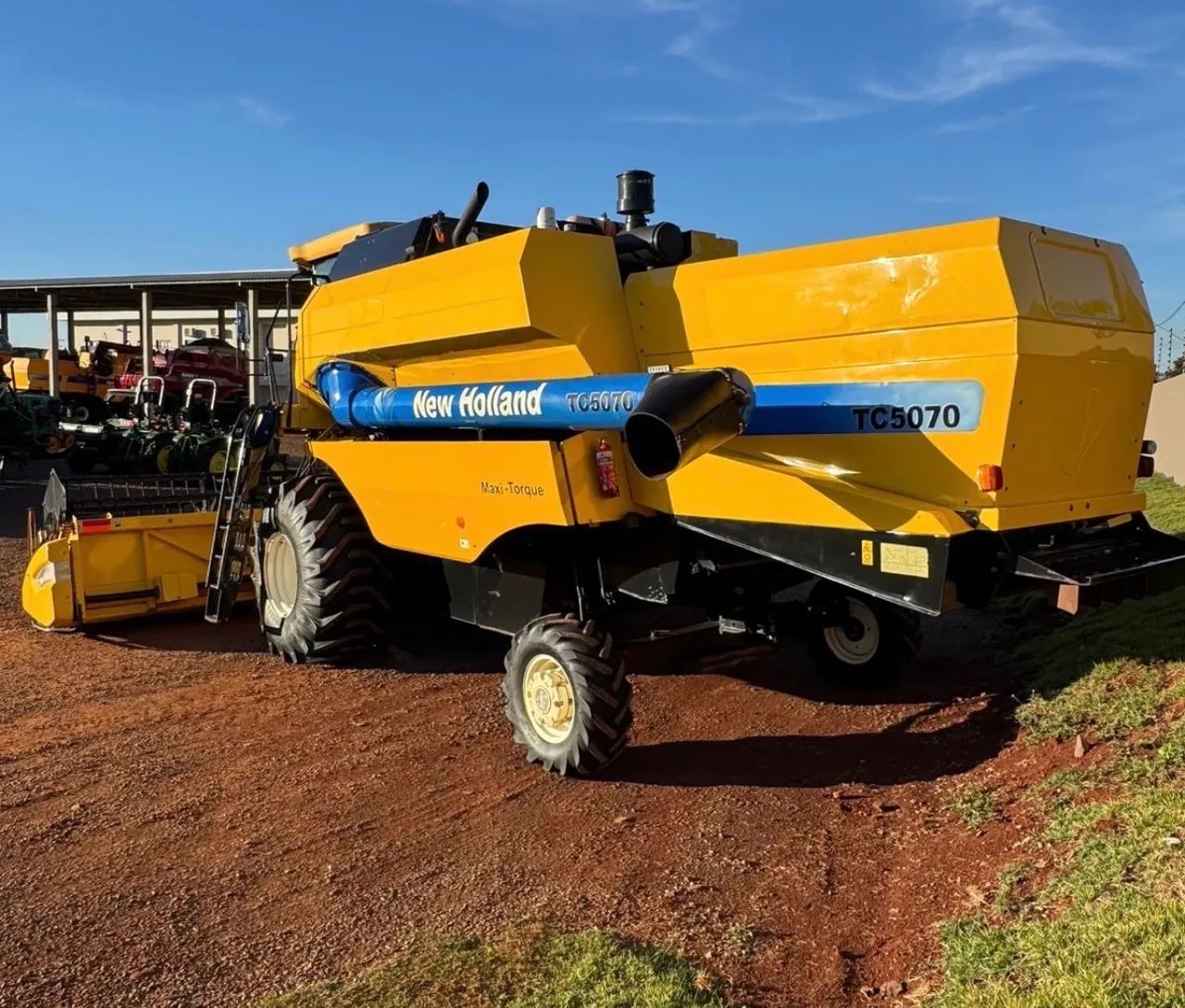 Colheitadeira New Holland TC5070 - Facilito pagamento | LEIA! - Foto 4