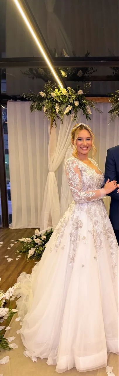 Vende-se vestido de noiva  - Foto 4