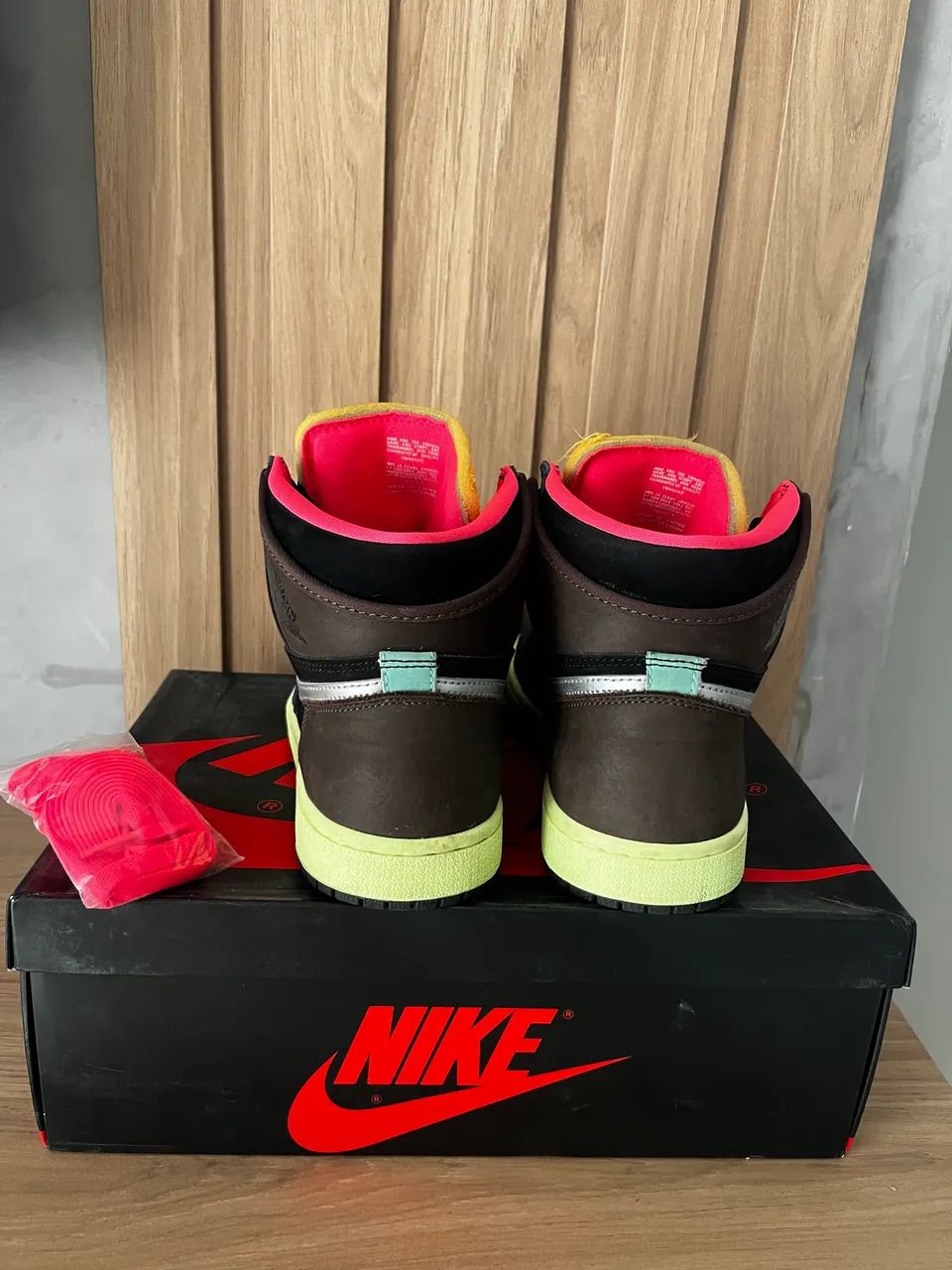 Tênis Air Jordan Bio Hack size 39  - Foto 2
