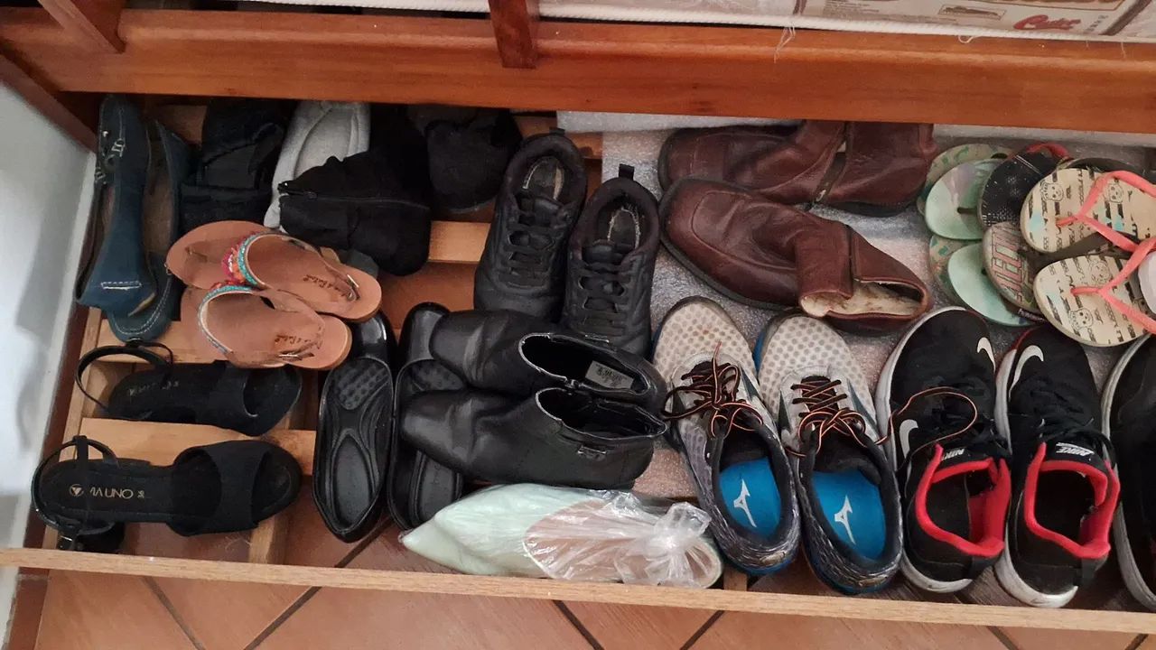 Sapatos aleatórios 